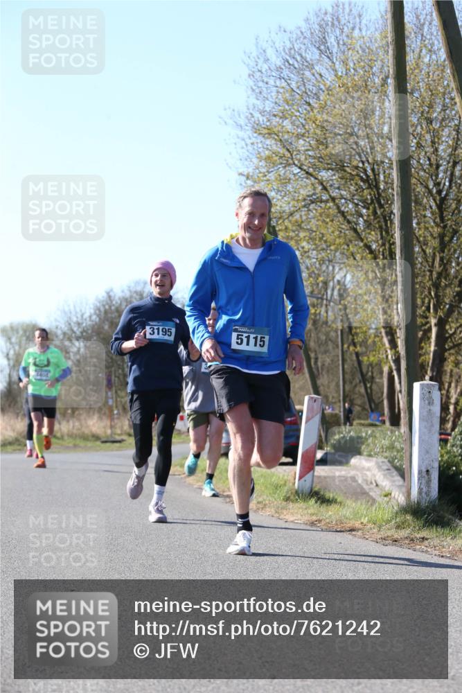 06.04.2025 - 44. Internationalen Wilhelmsburger Insellauf Jannik Wohlers http://msf.ph/oto/7621242 06.04.2025 10:11:29 Laufen 4404, 3195, 5115 meine-sportfotos.de