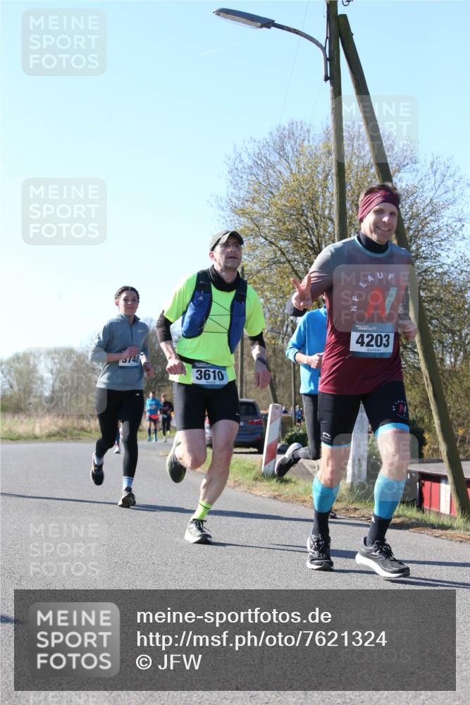 06.04.2025 - 44. Internationalen Wilhelmsburger Insellauf Jannik Wohlers http://msf.ph/oto/7621324 06.04.2025 10:12:13 Laufen 748, 3610, 4203 meine-sportfotos.de