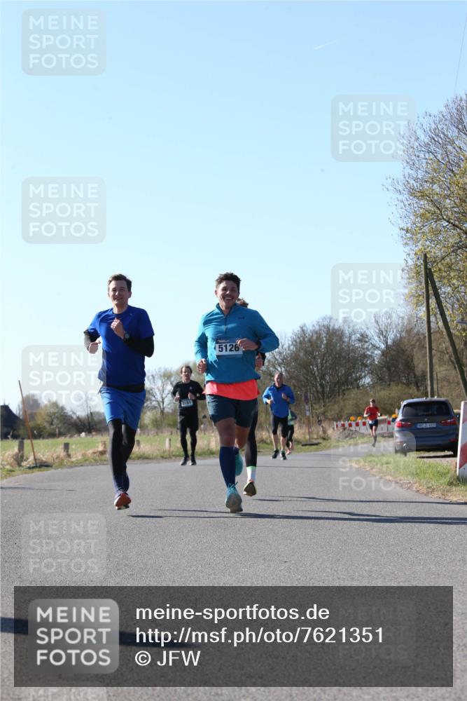06.04.2025 - 44. Internationalen Wilhelmsburger Insellauf Jannik Wohlers http://msf.ph/oto/7621351 06.04.2025 10:12:23 Laufen 3181, 5126, 404, 31, 4323 meine-sportfotos.de