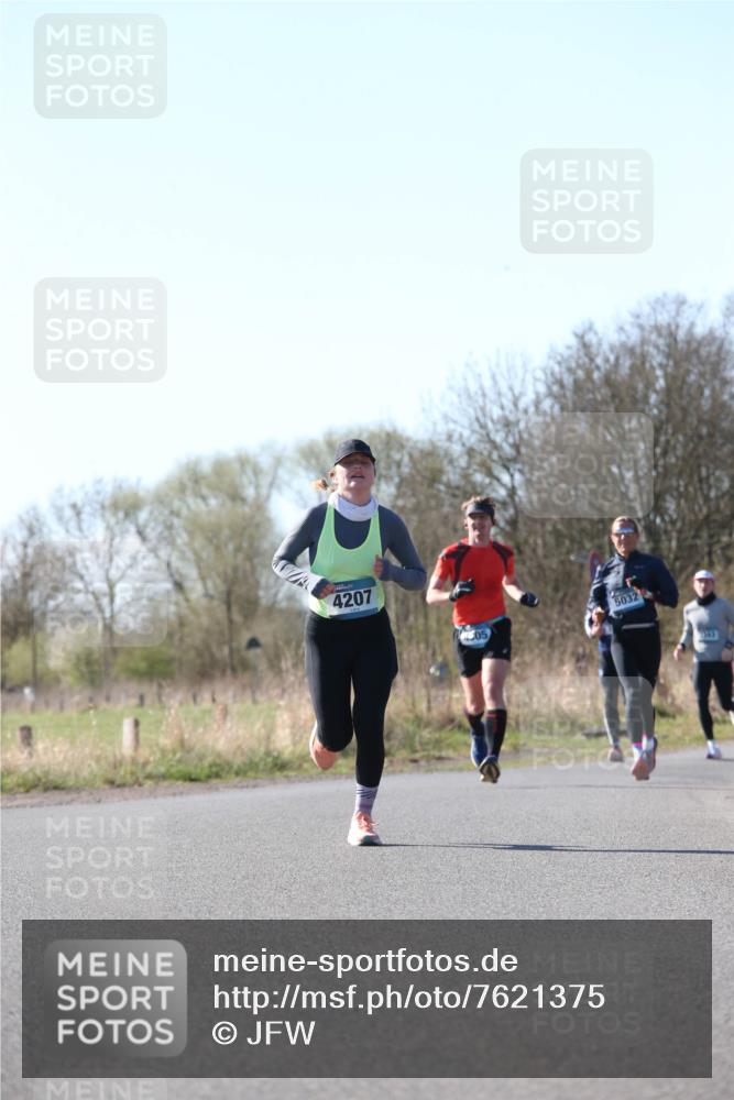 06.04.2025 - 44. Internationalen Wilhelmsburger Insellauf Jannik Wohlers http://msf.ph/oto/7621375 06.04.2025 10:12:30 Laufen 4207, 05, 5032 meine-sportfotos.de