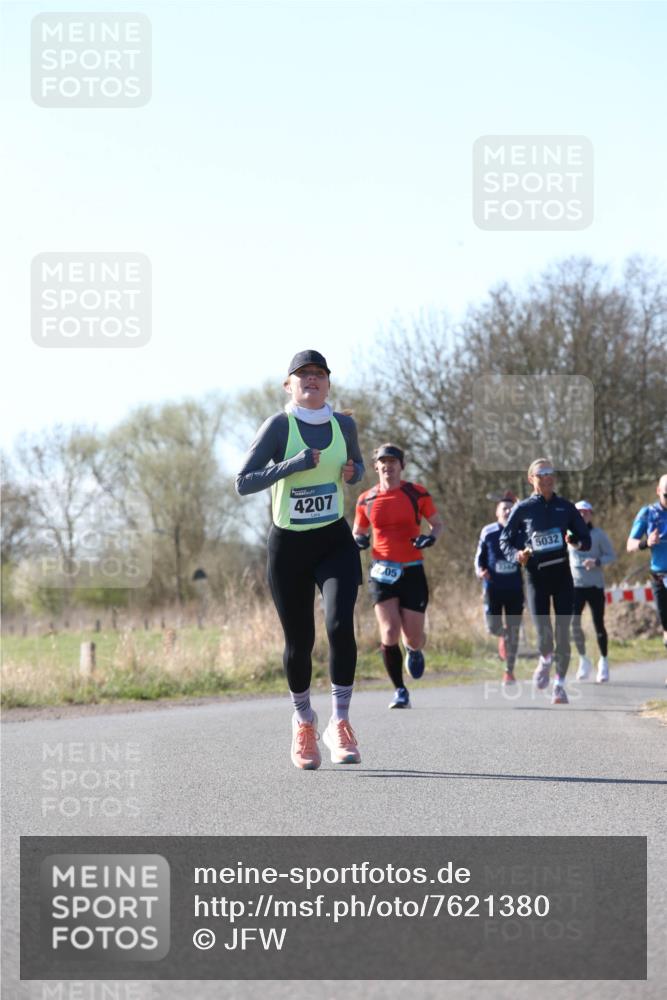06.04.2025 - 44. Internationalen Wilhelmsburger Insellauf Jannik Wohlers http://msf.ph/oto/7621380 06.04.2025 10:12:31 Laufen 4207, 4, 05, 5032 meine-sportfotos.de