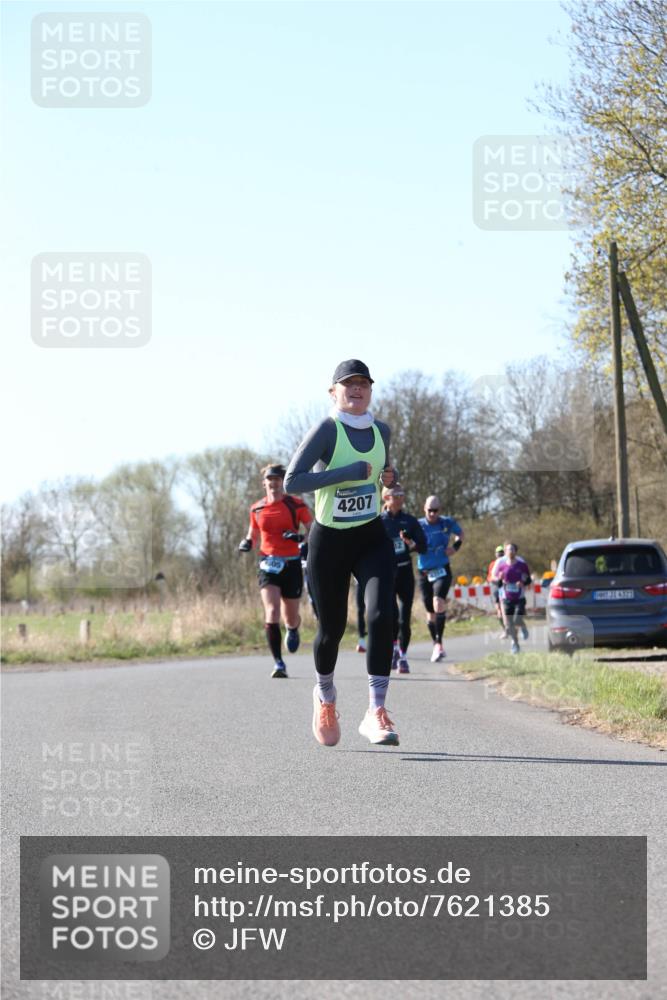 06.04.2025 - 44. Internationalen Wilhelmsburger Insellauf Jannik Wohlers http://msf.ph/oto/7621385 06.04.2025 10:12:32 Laufen 05, 4207, 31, 4323 meine-sportfotos.de