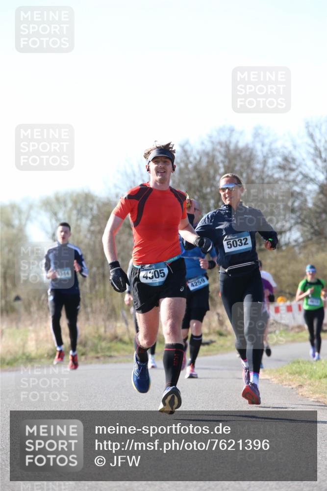 06.04.2025 - 44. Internationalen Wilhelmsburger Insellauf Jannik Wohlers http://msf.ph/oto/7621396 06.04.2025 10:12:34 Laufen 4305, 4259, 5032 meine-sportfotos.de