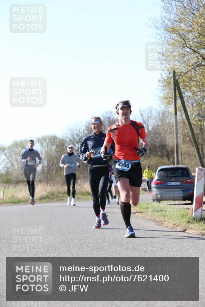 06.04.2025 - 44. Internationalen Wilhelmsburger Insellauf Jannik Wohlers http://msf.ph/oto/7621400 06.04.2025 10:12:36 Laufen 503, 4305, 46, 31, 4323 meine-sportfotos.de