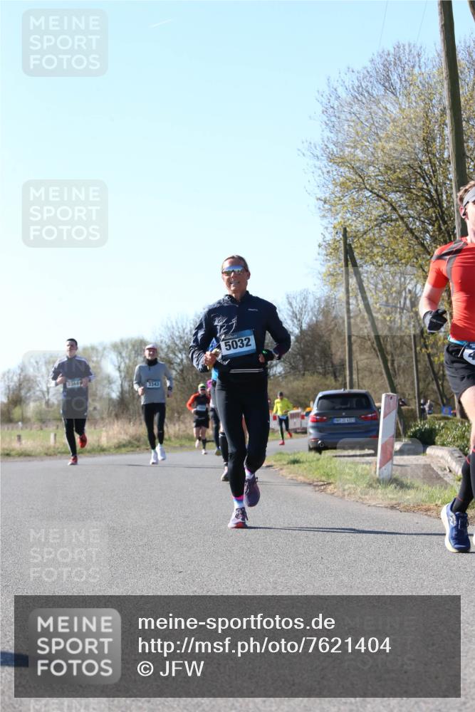 06.04.2025 - 44. Internationalen Wilhelmsburger Insellauf Jannik Wohlers http://msf.ph/oto/7621404 06.04.2025 10:12:37 Laufen 3344, 3343, 5032 meine-sportfotos.de