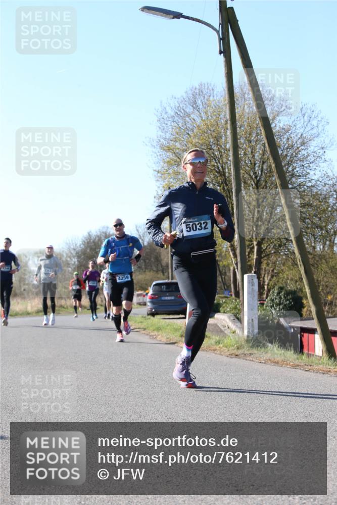 06.04.2025 - 44. Internationalen Wilhelmsburger Insellauf Jannik Wohlers http://msf.ph/oto/7621412 06.04.2025 10:12:38 Laufen 4344, 4259, 5032 meine-sportfotos.de