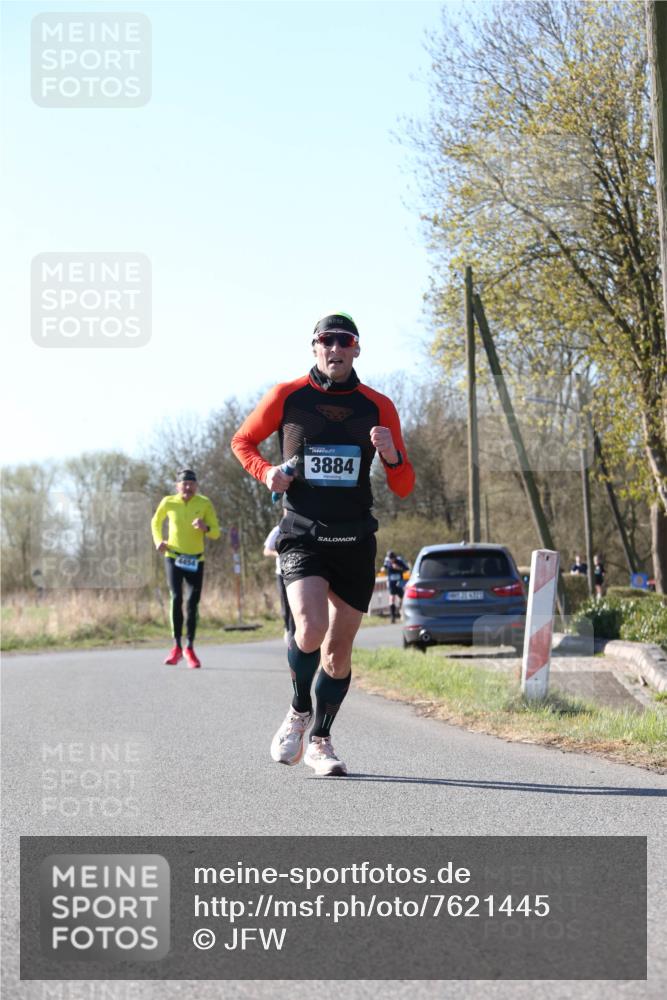 06.04.2025 - 44. Internationalen Wilhelmsburger Insellauf Jannik Wohlers http://msf.ph/oto/7621445 06.04.2025 10:12:46 Laufen 3884 meine-sportfotos.de