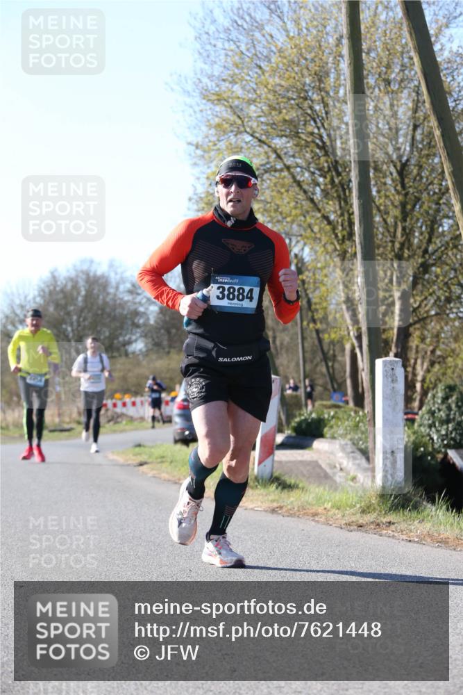 06.04.2025 - 44. Internationalen Wilhelmsburger Insellauf Jannik Wohlers http://msf.ph/oto/7621448 06.04.2025 10:12:46 Laufen 3884 meine-sportfotos.de