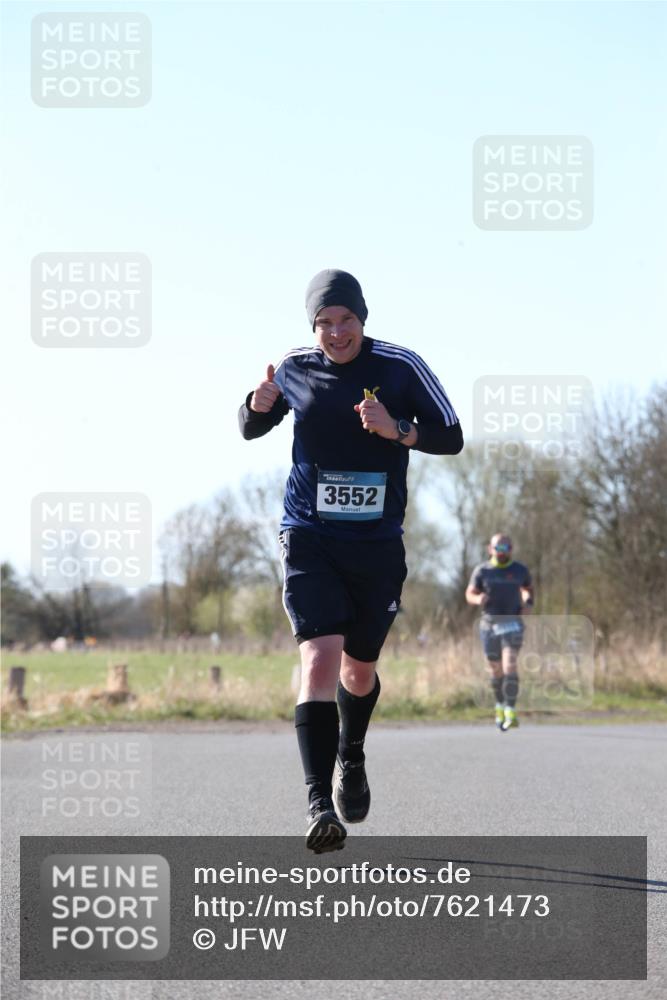 06.04.2025 - 44. Internationalen Wilhelmsburger Insellauf Jannik Wohlers http://msf.ph/oto/7621473 06.04.2025 10:13:01 Laufen 3552 meine-sportfotos.de