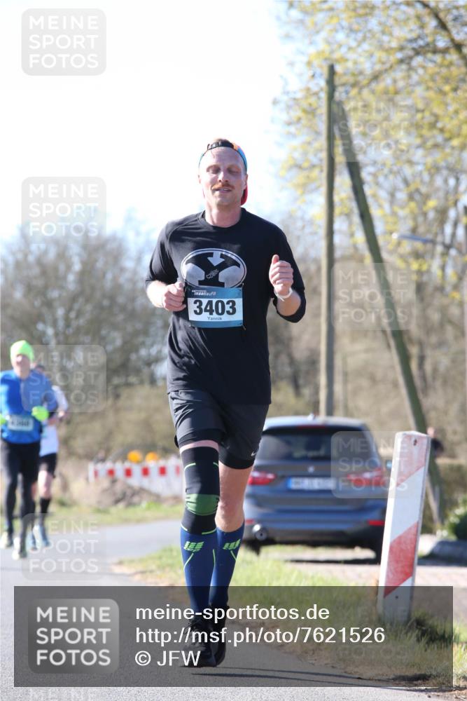 06.04.2025 - 44. Internationalen Wilhelmsburger Insellauf Jannik Wohlers http://msf.ph/oto/7621526 06.04.2025 10:13:25 Laufen 3403 meine-sportfotos.de