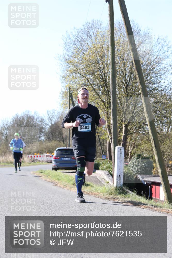 06.04.2025 - 44. Internationalen Wilhelmsburger Insellauf Jannik Wohlers http://msf.ph/oto/7621535 06.04.2025 10:13:26 Laufen 3403 meine-sportfotos.de