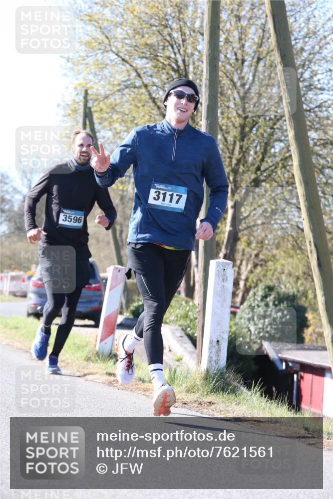 06.04.2025 - 44. Internationalen Wilhelmsburger Insellauf Jannik Wohlers http://msf.ph/oto/7621561 06.04.2025 10:13:48 Laufen 3596, 3117 meine-sportfotos.de