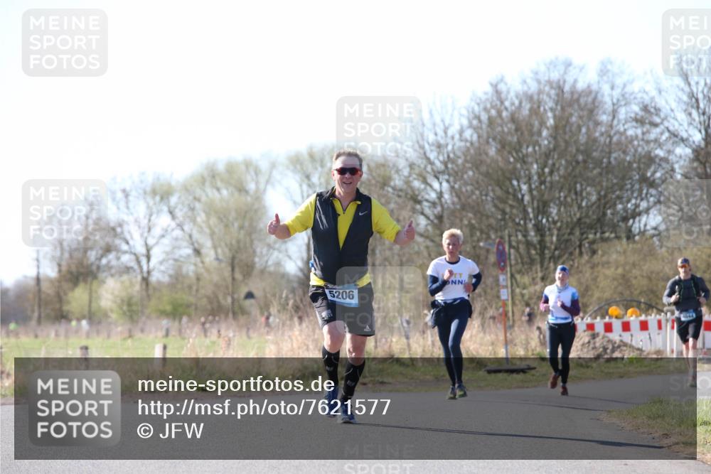 06.04.2025 - 44. Internationalen Wilhelmsburger Insellauf Jannik Wohlers http://msf.ph/oto/7621577 06.04.2025 10:14:05 Laufen 5206 meine-sportfotos.de