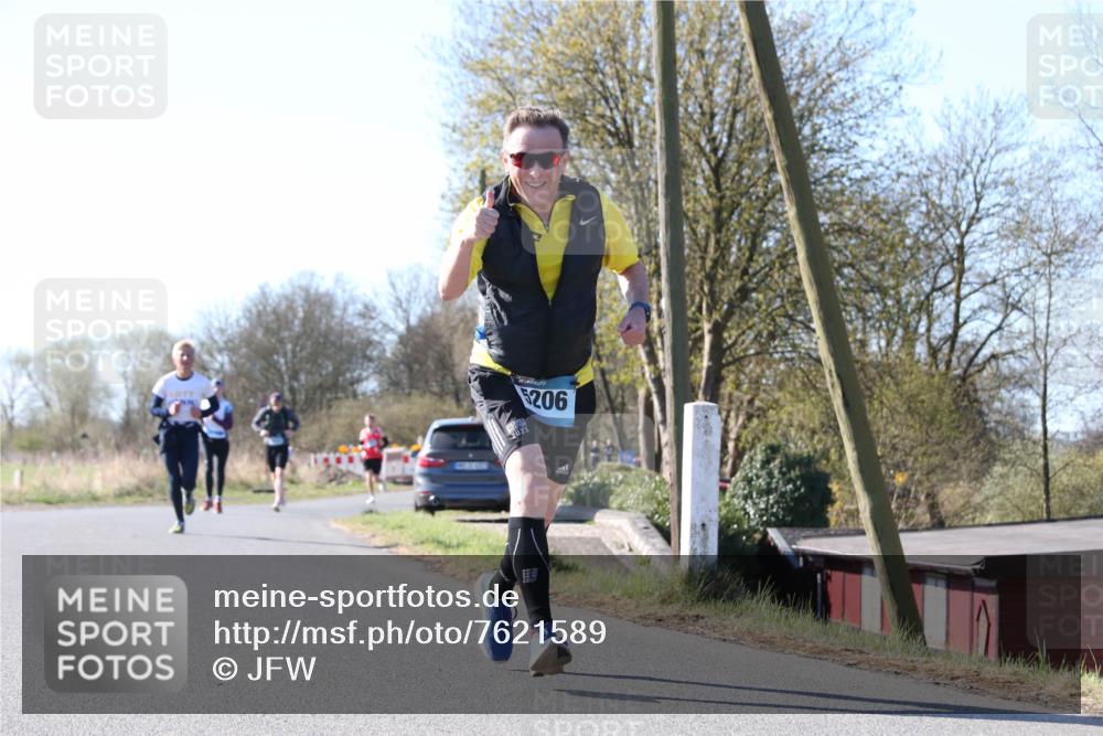 06.04.2025 - 44. Internationalen Wilhelmsburger Insellauf Jannik Wohlers http://msf.ph/oto/7621589 06.04.2025 10:14:09 Laufen 206 meine-sportfotos.de