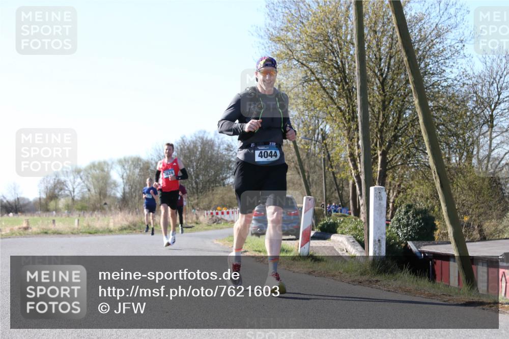 06.04.2025 - 44. Internationalen Wilhelmsburger Insellauf Jannik Wohlers http://msf.ph/oto/7621603 06.04.2025 10:14:18 Laufen 4044, 3624 meine-sportfotos.de