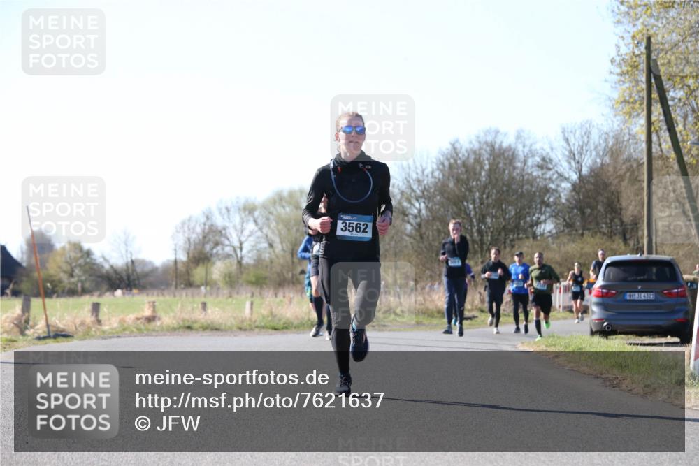 06.04.2025 - 44. Internationalen Wilhelmsburger Insellauf Jannik Wohlers http://msf.ph/oto/7621637 06.04.2025 10:14:42 Laufen 3562, 31, 4321 meine-sportfotos.de