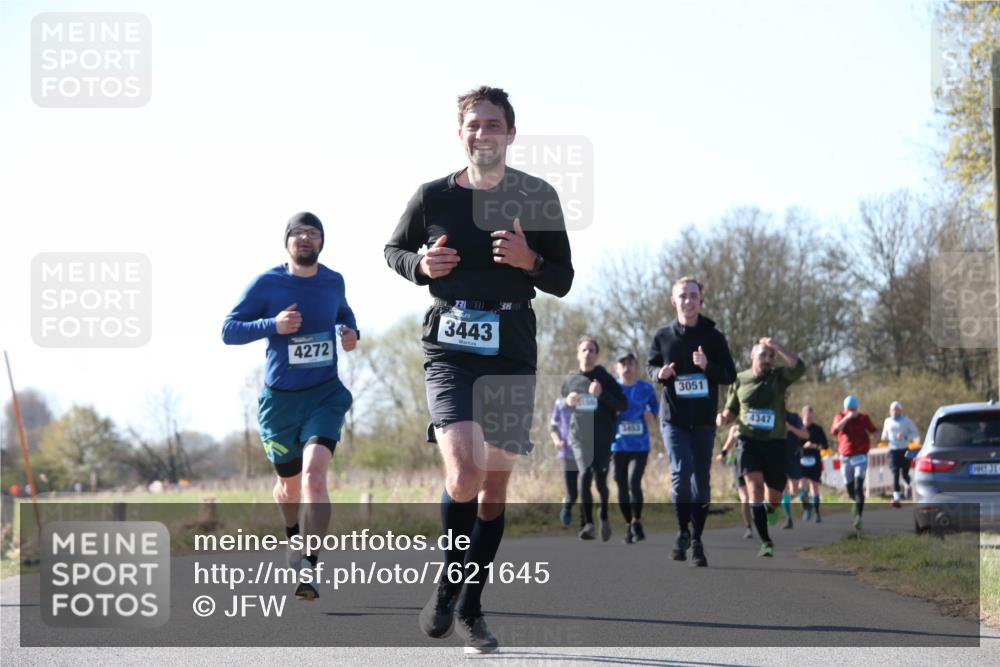 06.04.2025 - 44. Internationalen Wilhelmsburger Insellauf Jannik Wohlers http://msf.ph/oto/7621645 06.04.2025 10:14:47 Laufen 4272, 30, 73, 70, 3443, 36, 1, 3453, 3051, 4347, 31 meine-sportfotos.de