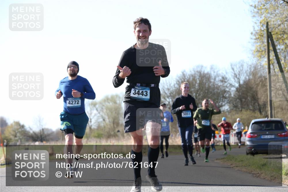 06.04.2025 - 44. Internationalen Wilhelmsburger Insellauf Jannik Wohlers http://msf.ph/oto/7621647 06.04.2025 10:14:47 Laufen 4272, 730, 3443, 3051, 4341, 31, 4921 meine-sportfotos.de