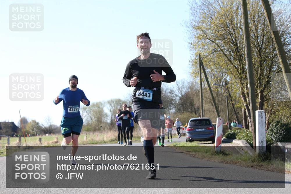 06.04.2025 - 44. Internationalen Wilhelmsburger Insellauf Jannik Wohlers http://msf.ph/oto/7621651 06.04.2025 10:14:48 Laufen 4272, 13443, 3, 5108, 347 meine-sportfotos.de