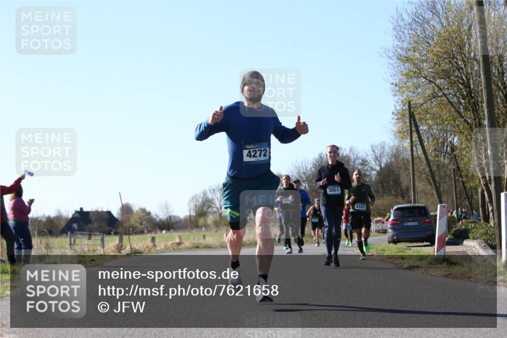 06.04.2025 - 44. Internationalen Wilhelmsburger Insellauf Jannik Wohlers http://msf.ph/oto/7621658 06.04.2025 10:14:49 Laufen 4272, 510, 3051, 4347, 1405, 31, 4923 meine-sportfotos.de