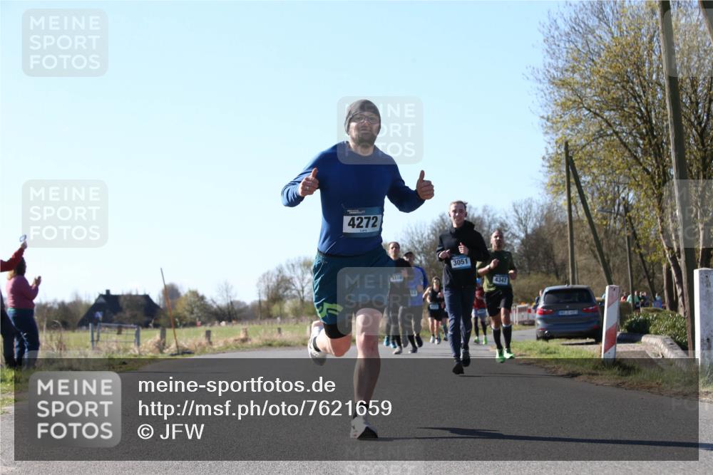 06.04.2025 - 44. Internationalen Wilhelmsburger Insellauf Jannik Wohlers http://msf.ph/oto/7621659 06.04.2025 10:14:49 Laufen 4272, 108, 3051, 4347, 4, 31, 4923 meine-sportfotos.de