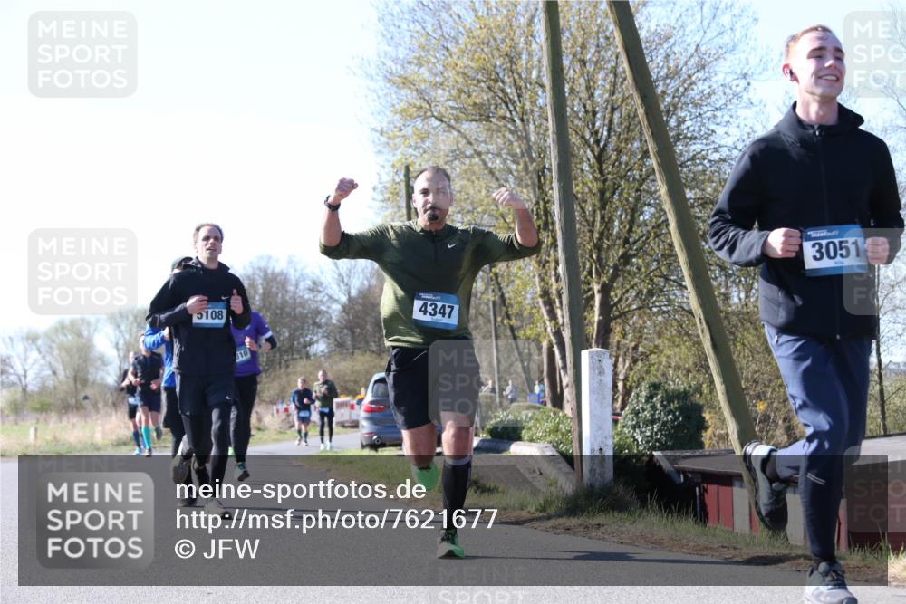 06.04.2025 - 44. Internationalen Wilhelmsburger Insellauf Jannik Wohlers http://msf.ph/oto/7621677 06.04.2025 10:14:52 Laufen 5108, 810, 4347, 3051 meine-sportfotos.de