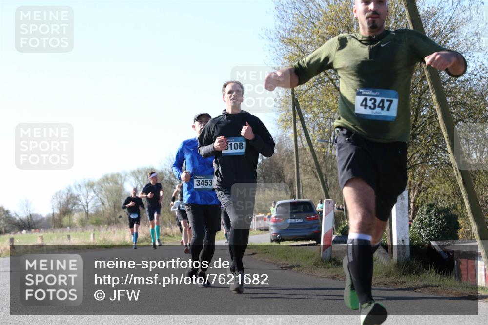 06.04.2025 - 44. Internationalen Wilhelmsburger Insellauf Jannik Wohlers http://msf.ph/oto/7621682 06.04.2025 10:14:53 Laufen 3453, 5108, 31, 4323, 4347 meine-sportfotos.de