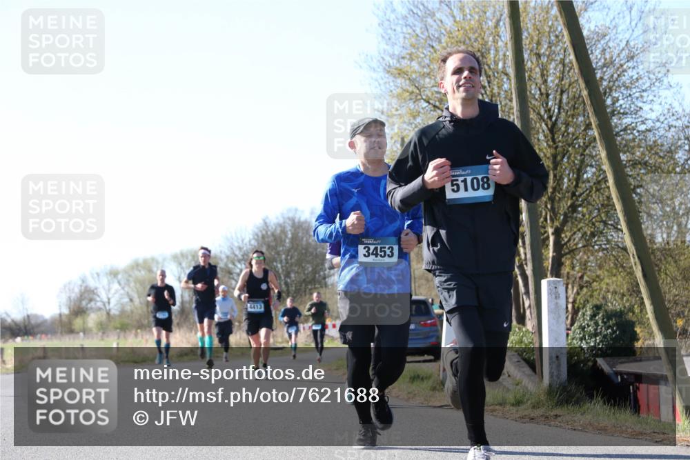 06.04.2025 - 44. Internationalen Wilhelmsburger Insellauf Jannik Wohlers http://msf.ph/oto/7621688 06.04.2025 10:14:54 Laufen 4413, 3453, 5108 meine-sportfotos.de