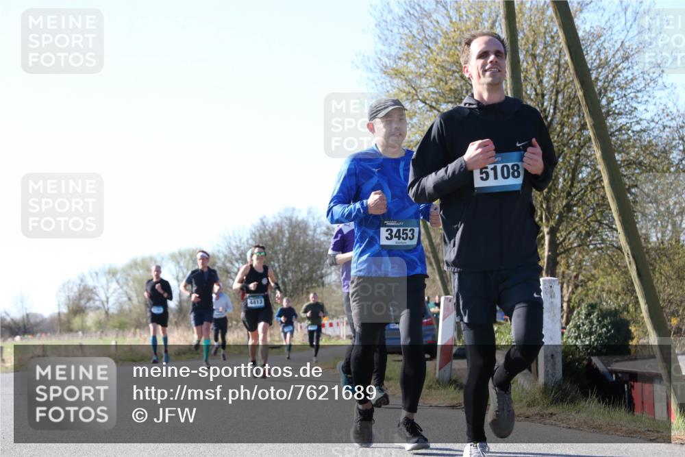 06.04.2025 - 44. Internationalen Wilhelmsburger Insellauf Jannik Wohlers http://msf.ph/oto/7621689 06.04.2025 10:14:54 Laufen 4413, 3453, 5108 meine-sportfotos.de