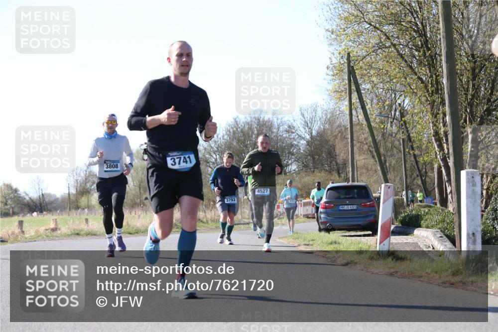 06.04.2025 - 44. Internationalen Wilhelmsburger Insellauf Jannik Wohlers http://msf.ph/oto/7621720 06.04.2025 10:15:00 Laufen 3808, 3741, 3793, 4527, 3721, 4321 meine-sportfotos.de
