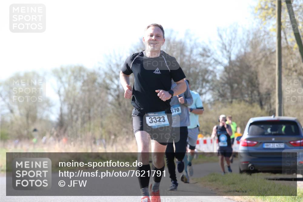 06.04.2025 - 44. Internationalen Wilhelmsburger Insellauf Jannik Wohlers http://msf.ph/oto/7621791 06.04.2025 10:15:19 Laufen 3323, 370 meine-sportfotos.de