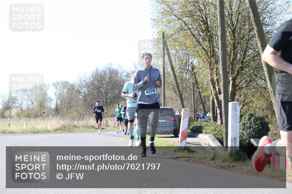 06.04.2025 - 44. Internationalen Wilhelmsburger Insellauf Jannik Wohlers http://msf.ph/oto/7621797 06.04.2025 10:15:21 Laufen 36, 4370, 4321 meine-sportfotos.de