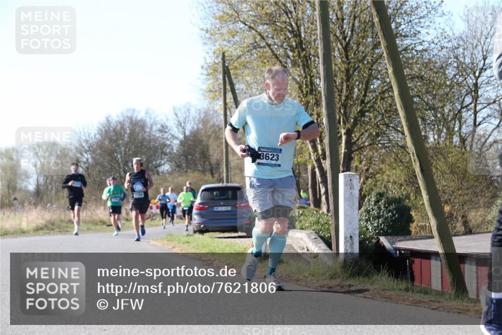 06.04.2025 - 44. Internationalen Wilhelmsburger Insellauf Jannik Wohlers http://msf.ph/oto/7621806 06.04.2025 10:15:24 Laufen 3700, 8, 31, 4323, 3623 meine-sportfotos.de