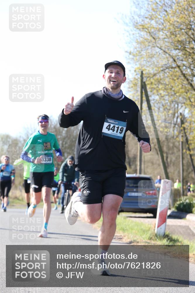 06.04.2025 - 44. Internationalen Wilhelmsburger Insellauf Jannik Wohlers http://msf.ph/oto/7621826 06.04.2025 10:15:31 Laufen 3338, 4419 meine-sportfotos.de