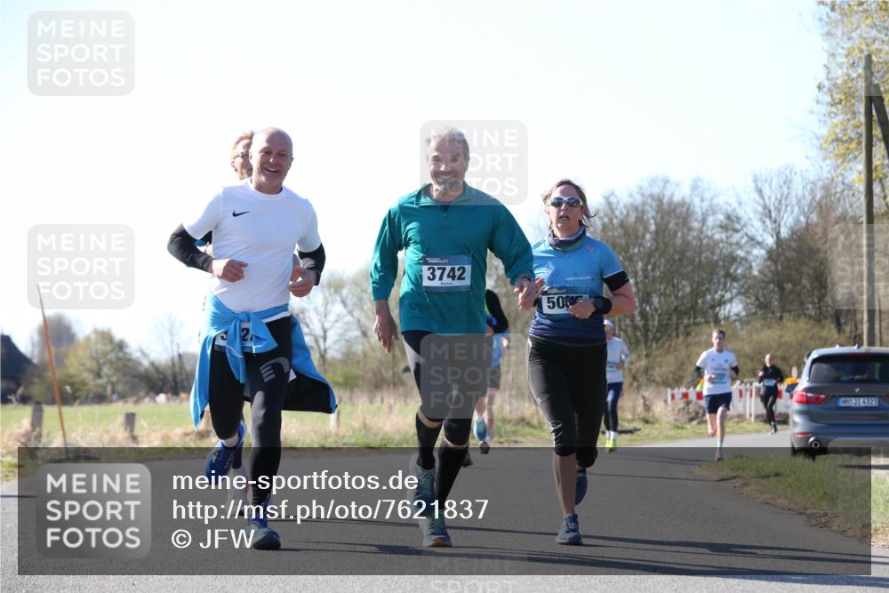 06.04.2025 - 44. Internationalen Wilhelmsburger Insellauf Jannik Wohlers http://msf.ph/oto/7621837 06.04.2025 10:15:37 Laufen 3742, 500, 31, 4321 meine-sportfotos.de
