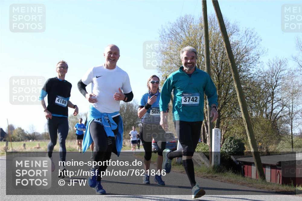 06.04.2025 - 44. Internationalen Wilhelmsburger Insellauf Jannik Wohlers http://msf.ph/oto/7621846 06.04.2025 10:15:39 Laufen 4189, 502, 3742 meine-sportfotos.de