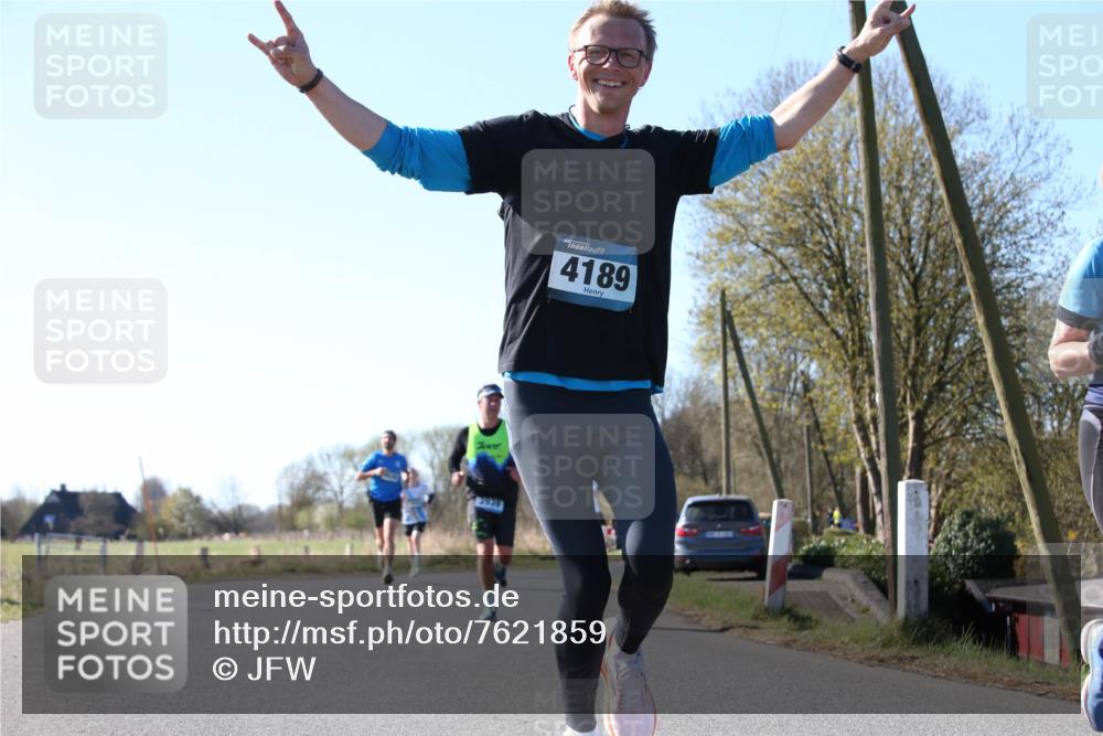 06.04.2025 - 44. Internationalen Wilhelmsburger Insellauf Jannik Wohlers http://msf.ph/oto/7621859 06.04.2025 10:15:40 Laufen 4189 meine-sportfotos.de