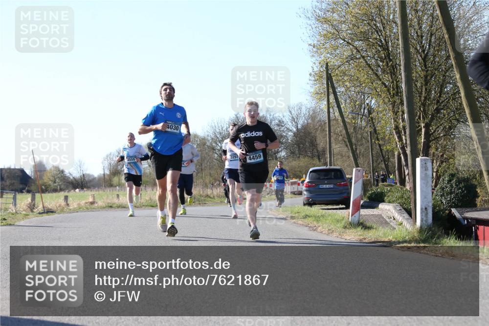 06.04.2025 - 44. Internationalen Wilhelmsburger Insellauf Jannik Wohlers http://msf.ph/oto/7621867 06.04.2025 10:15:43 Laufen 4559, 4030, 9, 3297, 4459, 31, 4323 meine-sportfotos.de