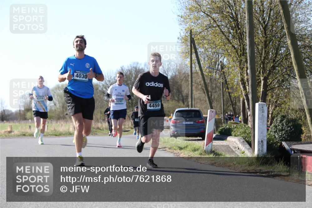 06.04.2025 - 44. Internationalen Wilhelmsburger Insellauf Jannik Wohlers http://msf.ph/oto/7621868 06.04.2025 10:15:44 Laufen 4559, 4030, 3297, 4459, 31, 4323 meine-sportfotos.de