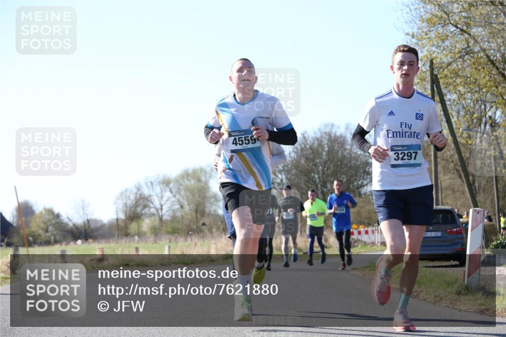 06.04.2025 - 44. Internationalen Wilhelmsburger Insellauf Jannik Wohlers http://msf.ph/oto/7621880 06.04.2025 10:15:47 Laufen 4559, 4529, 3297, 31, 4323 meine-sportfotos.de
