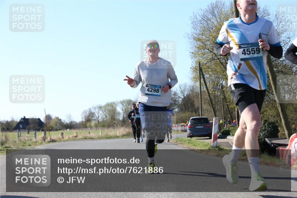 06.04.2025 - 44. Internationalen Wilhelmsburger Insellauf Jannik Wohlers http://msf.ph/oto/7621886 06.04.2025 10:15:48 Laufen 4298, 4559 meine-sportfotos.de