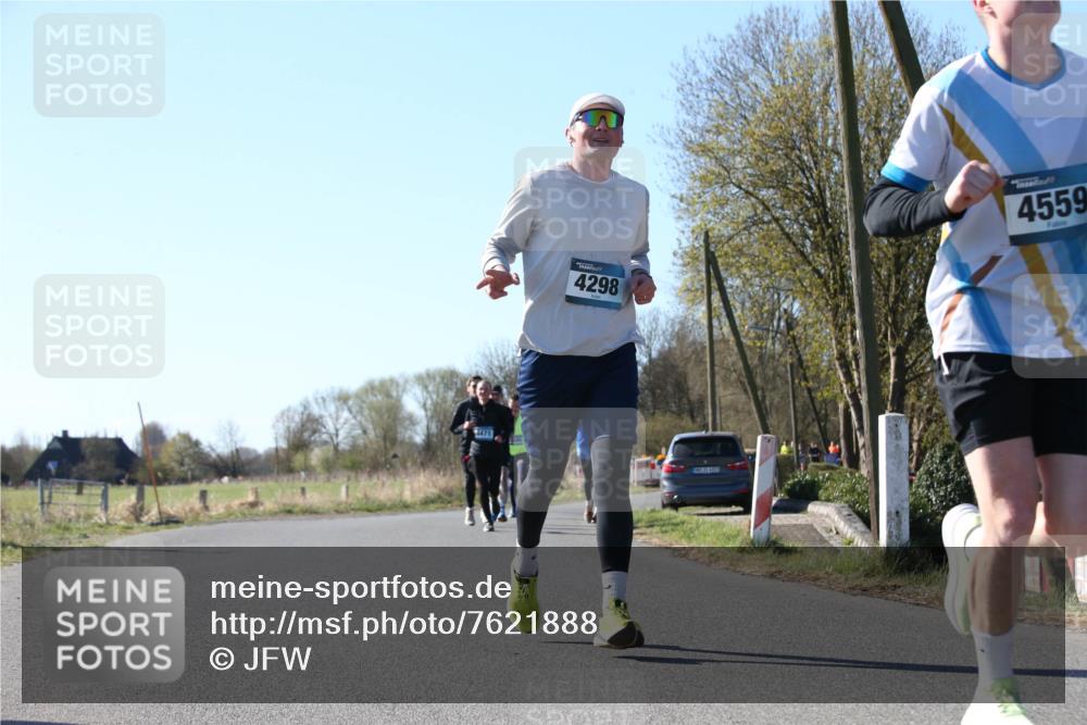 06.04.2025 - 44. Internationalen Wilhelmsburger Insellauf Jannik Wohlers http://msf.ph/oto/7621888 06.04.2025 10:15:49 Laufen 1471, 4298, 145, 31, 4123, 4559 meine-sportfotos.de