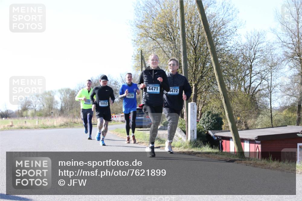 06.04.2025 - 44. Internationalen Wilhelmsburger Insellauf Jannik Wohlers http://msf.ph/oto/7621899 06.04.2025 10:15:52 Laufen 4529, 5086, 5052, 4471, 4472 meine-sportfotos.de