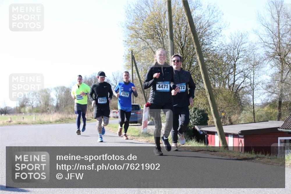 06.04.2025 - 44. Internationalen Wilhelmsburger Insellauf Jannik Wohlers http://msf.ph/oto/7621902 06.04.2025 10:15:53 Laufen 5086, 5052, 4529, 4471, 472 meine-sportfotos.de