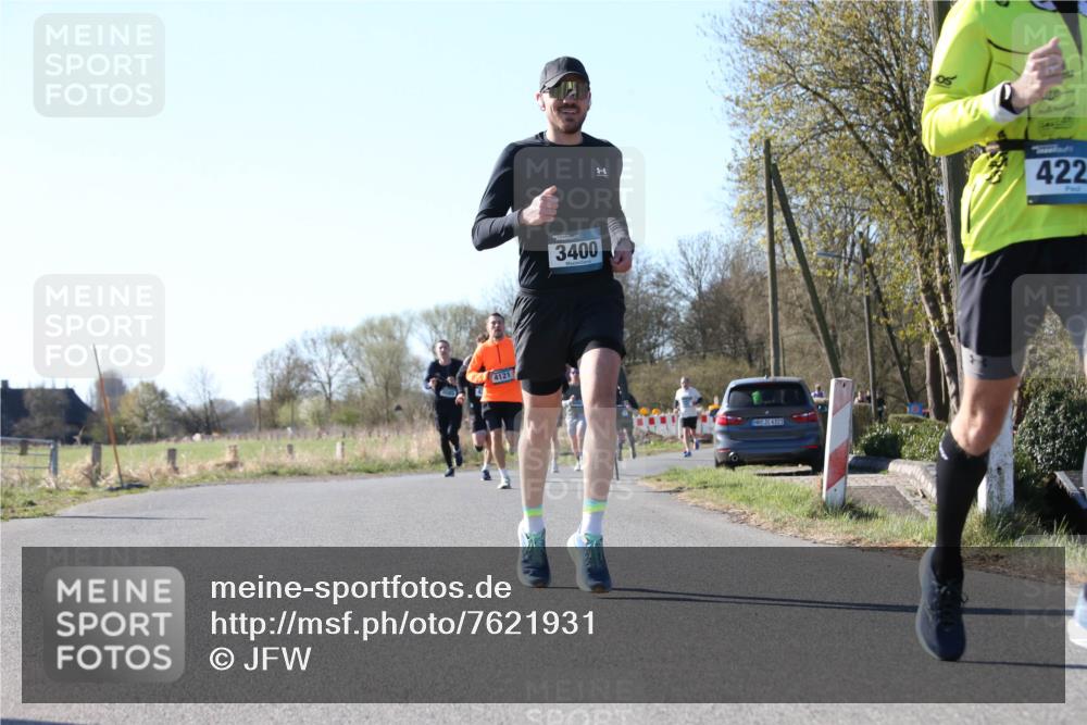 06.04.2025 - 44. Internationalen Wilhelmsburger Insellauf Jannik Wohlers http://msf.ph/oto/7621931 06.04.2025 10:16:14 Laufen 4121, 3400, 422, 31, 4323 meine-sportfotos.de