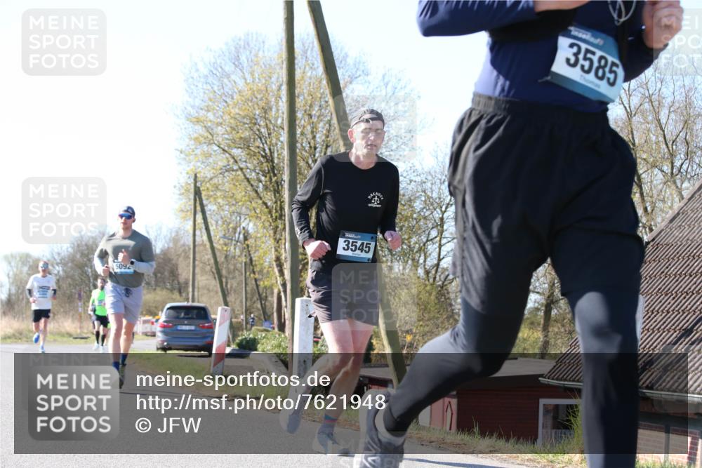 06.04.2025 - 44. Internationalen Wilhelmsburger Insellauf Jannik Wohlers http://msf.ph/oto/7621948 06.04.2025 10:16:23 Laufen 5092, 3545, 3585 meine-sportfotos.de