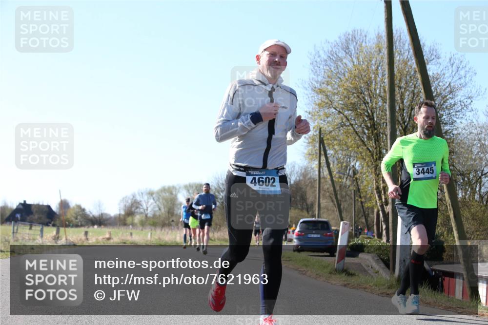 06.04.2025 - 44. Internationalen Wilhelmsburger Insellauf Jannik Wohlers http://msf.ph/oto/7621963 06.04.2025 10:16:30 Laufen 4602, 3445 meine-sportfotos.de