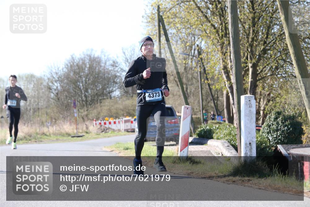 06.04.2025 - 44. Internationalen Wilhelmsburger Insellauf Jannik Wohlers http://msf.ph/oto/7621979 06.04.2025 10:16:42 Laufen 564, 4373 meine-sportfotos.de