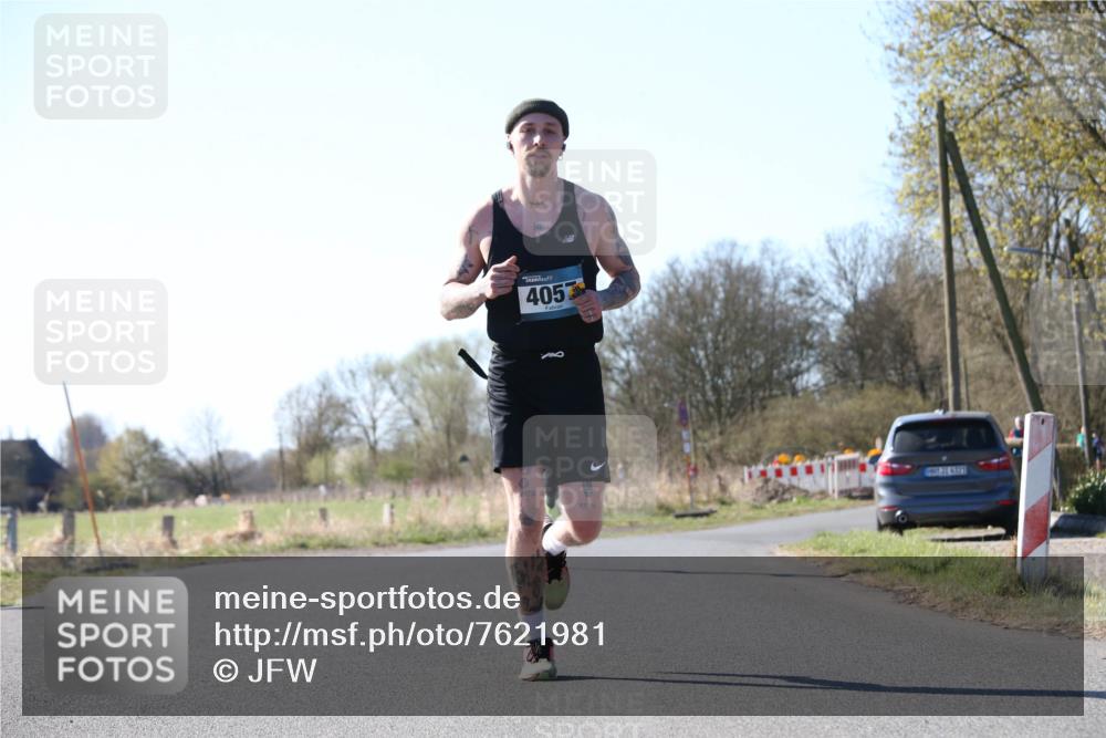 06.04.2025 - 44. Internationalen Wilhelmsburger Insellauf Jannik Wohlers http://msf.ph/oto/7621981 06.04.2025 10:16:43 Laufen 38, 4057, 390, 46, 31, 6323 meine-sportfotos.de