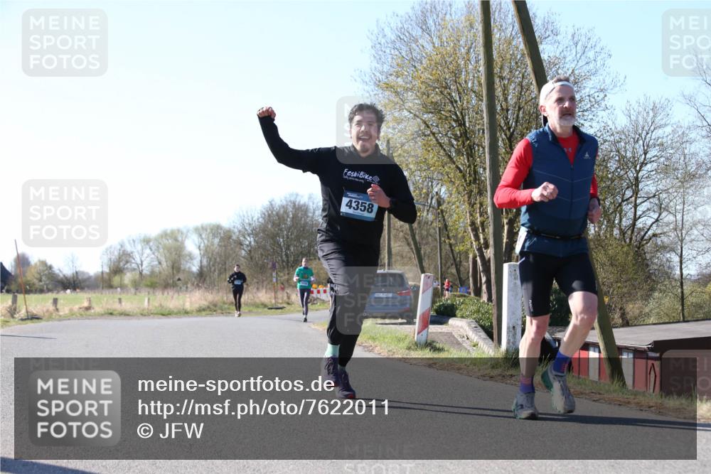 06.04.2025 - 44. Internationalen Wilhelmsburger Insellauf Jannik Wohlers http://msf.ph/oto/7622011 06.04.2025 10:17:03 Laufen 4358, 31, 4323 meine-sportfotos.de